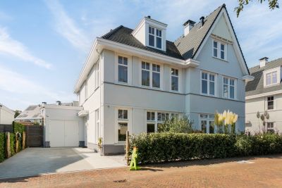 Jan Lutgensstraat 5