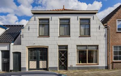 Kerkstraat 23