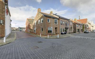 Dwarsstraat 13