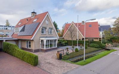 Valkenburge. 76