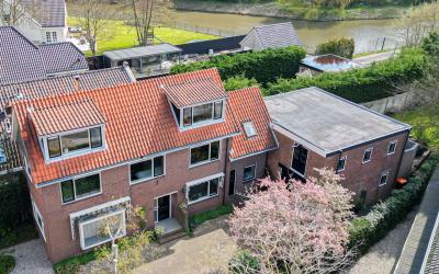 Oegstgeeste. 226