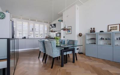 Johannes Ve. 44