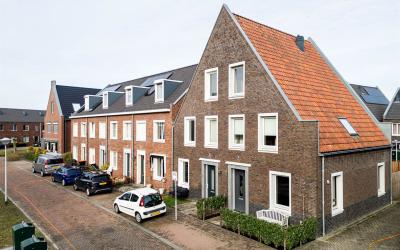 Wethouder V. 13