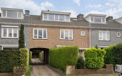 Middelweg 132