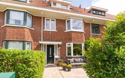 Van Zuylen. 30