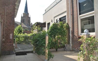 Treubstraat 12