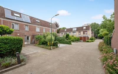 Doornenburg 79