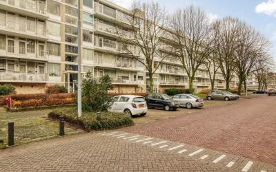 Burgemeester Keijzerlaan 84