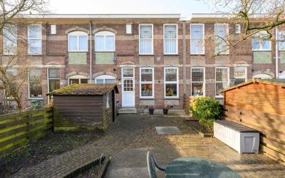 Broekweg 18