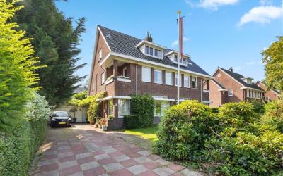 Oosteinde 194