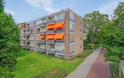 van Leeuwen. 130