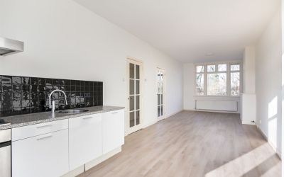 van Alphens. 78