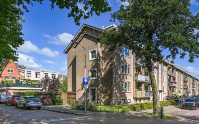 van Lodenst. 10