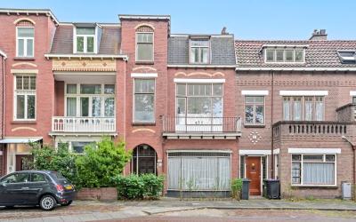 Laan van Mi. 32