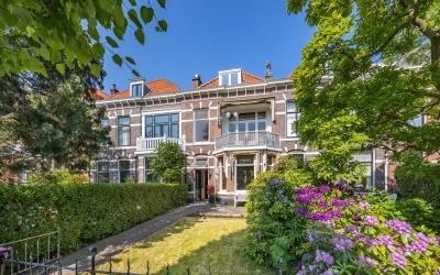 Koninginnel. 25