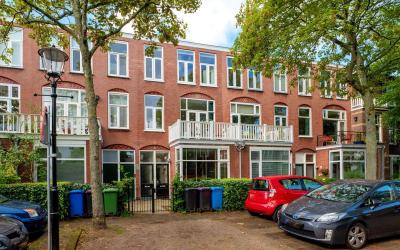Koninginnel. 102