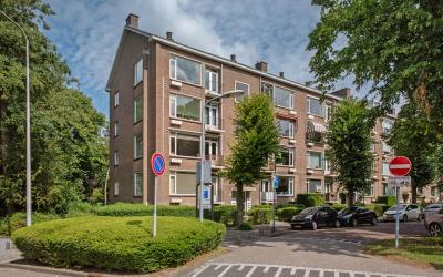 Burgemeester Elsenlaan 23
