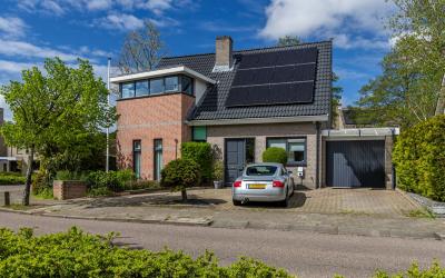 Van Arember. 1