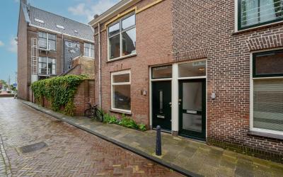 Lange Lijsb. 2