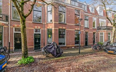 Stadhouders. 28