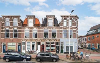 Lage Rijndi. 25-A