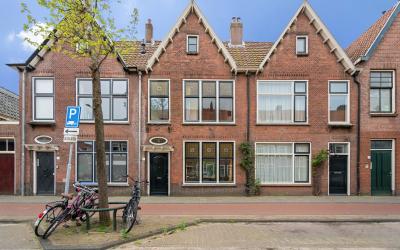 Lage Rijndi. 90-E