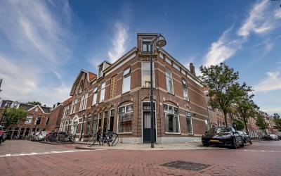 Korte Hanse. 1-B