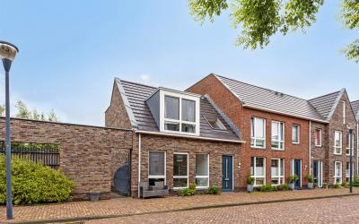 Stedenspels. 13
