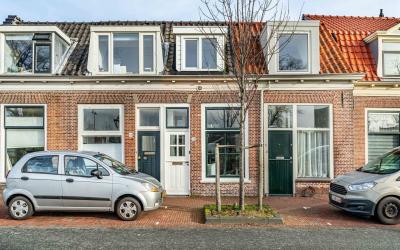 Rijnsburger. 70
