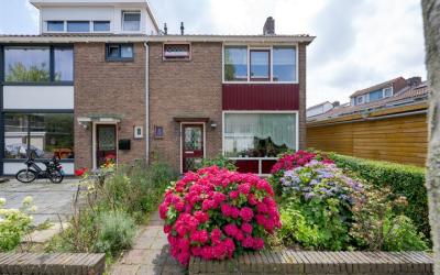 Mozartstraat 8