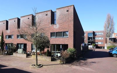 Mezenstraat 15