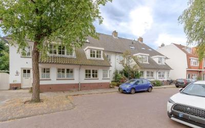 Van Oldenba. 6