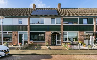 Iepenstraat 13