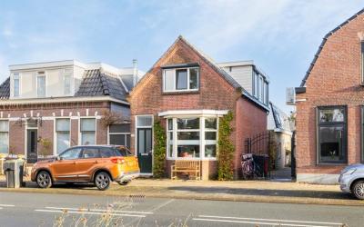 Hoge Rijndi. 77