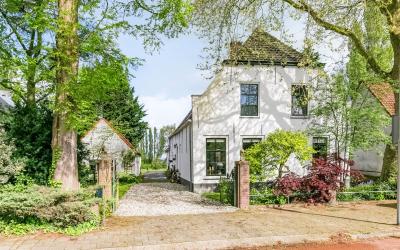 Dorpsstraat 17