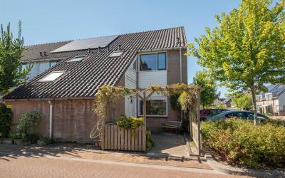 Doornenburg 192