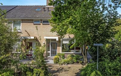 Bremstraat 29