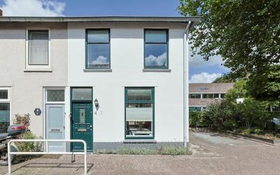 Torenstraat 4