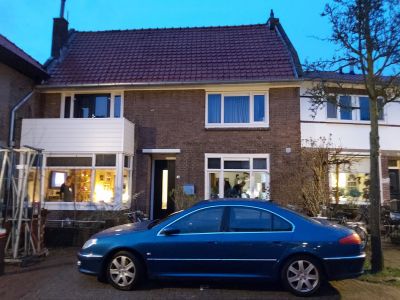 Leliestraat 1