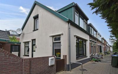 Achter Nieu. 21