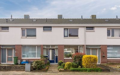 Koninginnew. 136