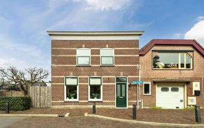 Hoge Rijndi. 44