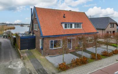 Voorweg 13
