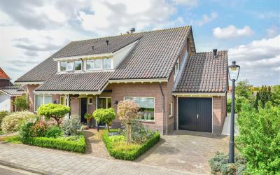 Dorpsstraat 69
