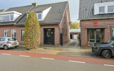 Kerkstraat 23