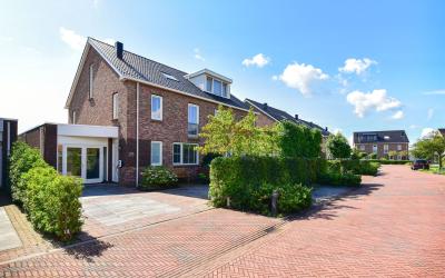 Veldesdoorn 25