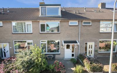 Stouthandel. 47