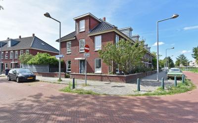 Henk Gottli. 34