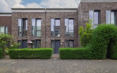 Ooievaarstraat 12