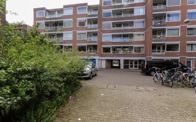 Lage Nieuws. 394